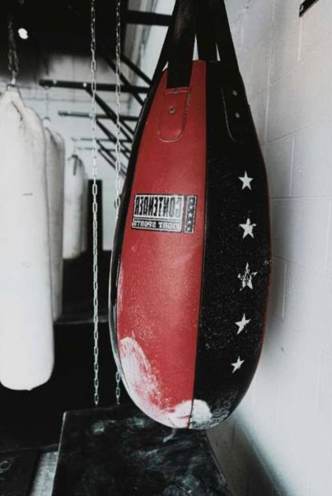 Classic sparring glove